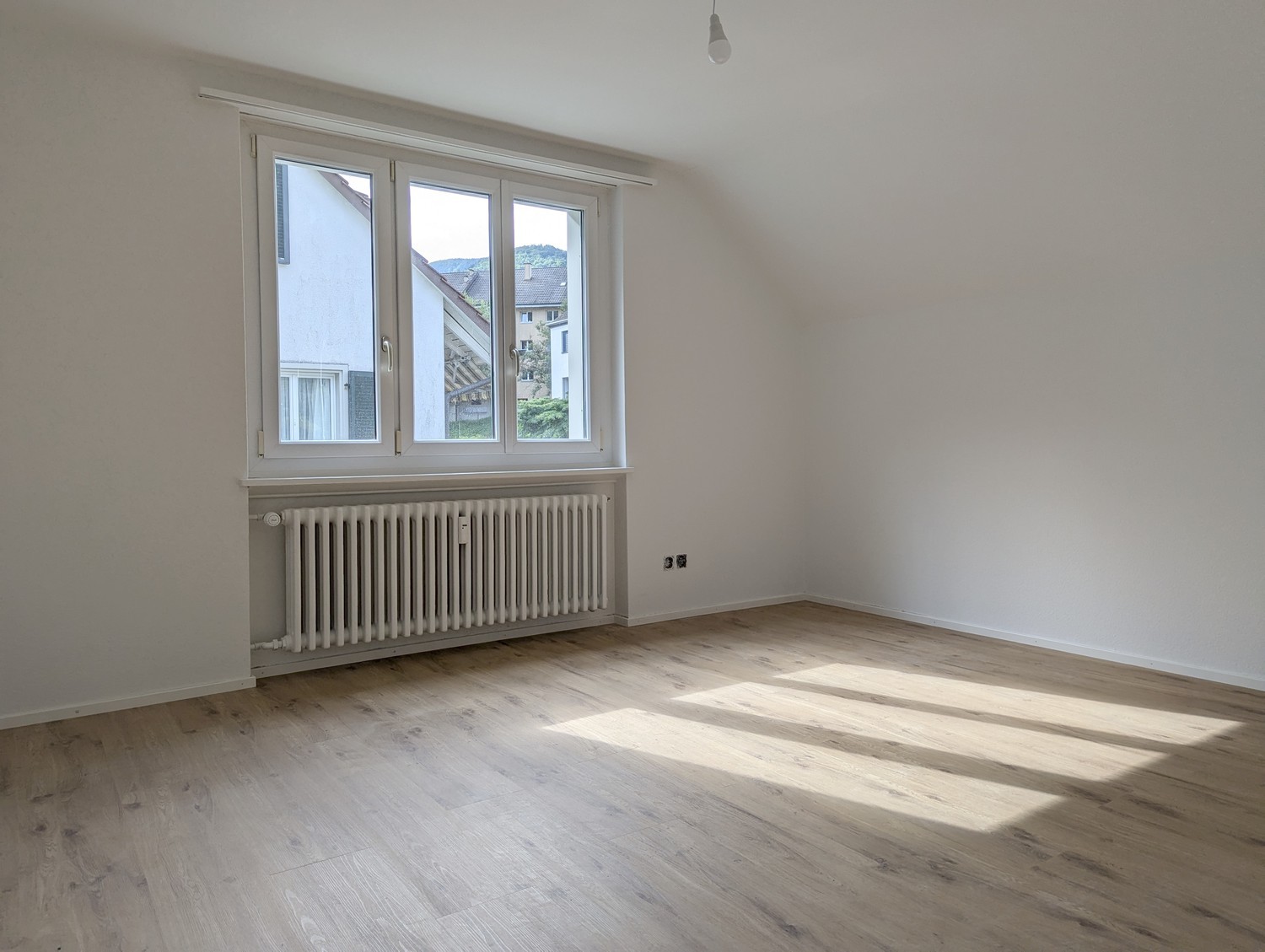 4 pièces appartement, photo 2 sur 8