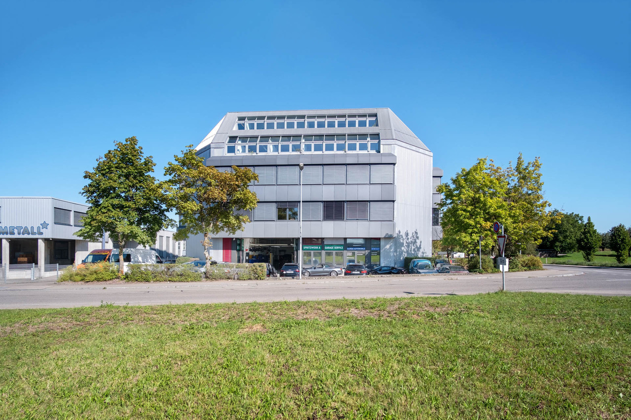 319m² commercial, photo 3 sur 6