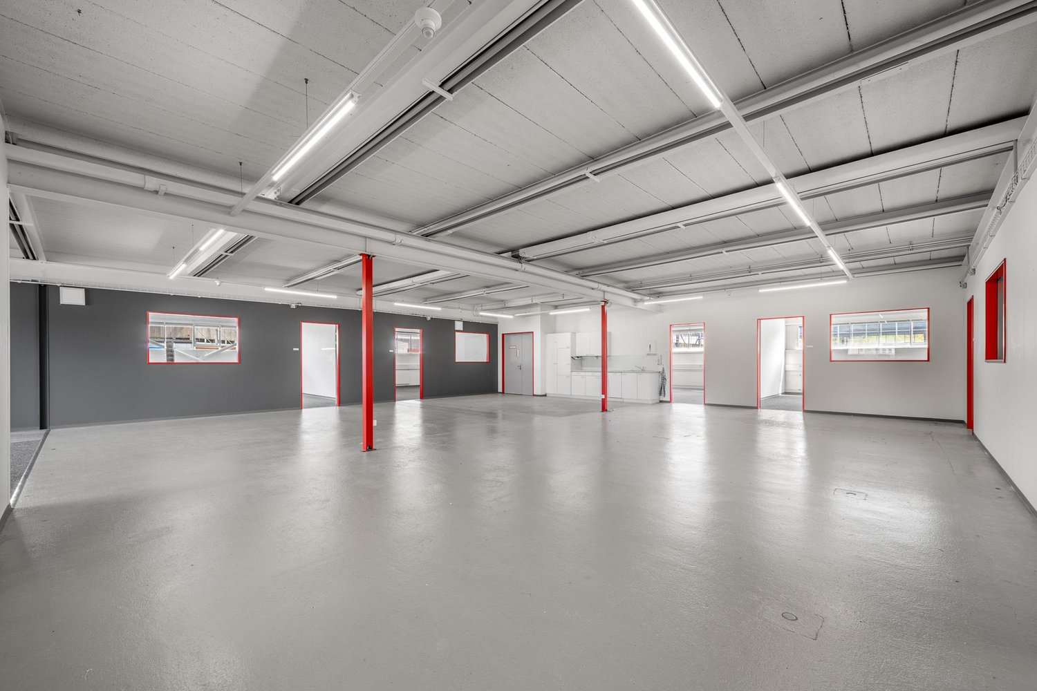 212m² commercial