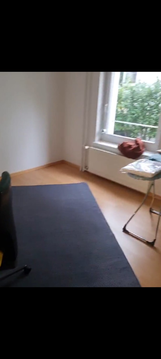 Bureau de 17m², photo 2 sur 3