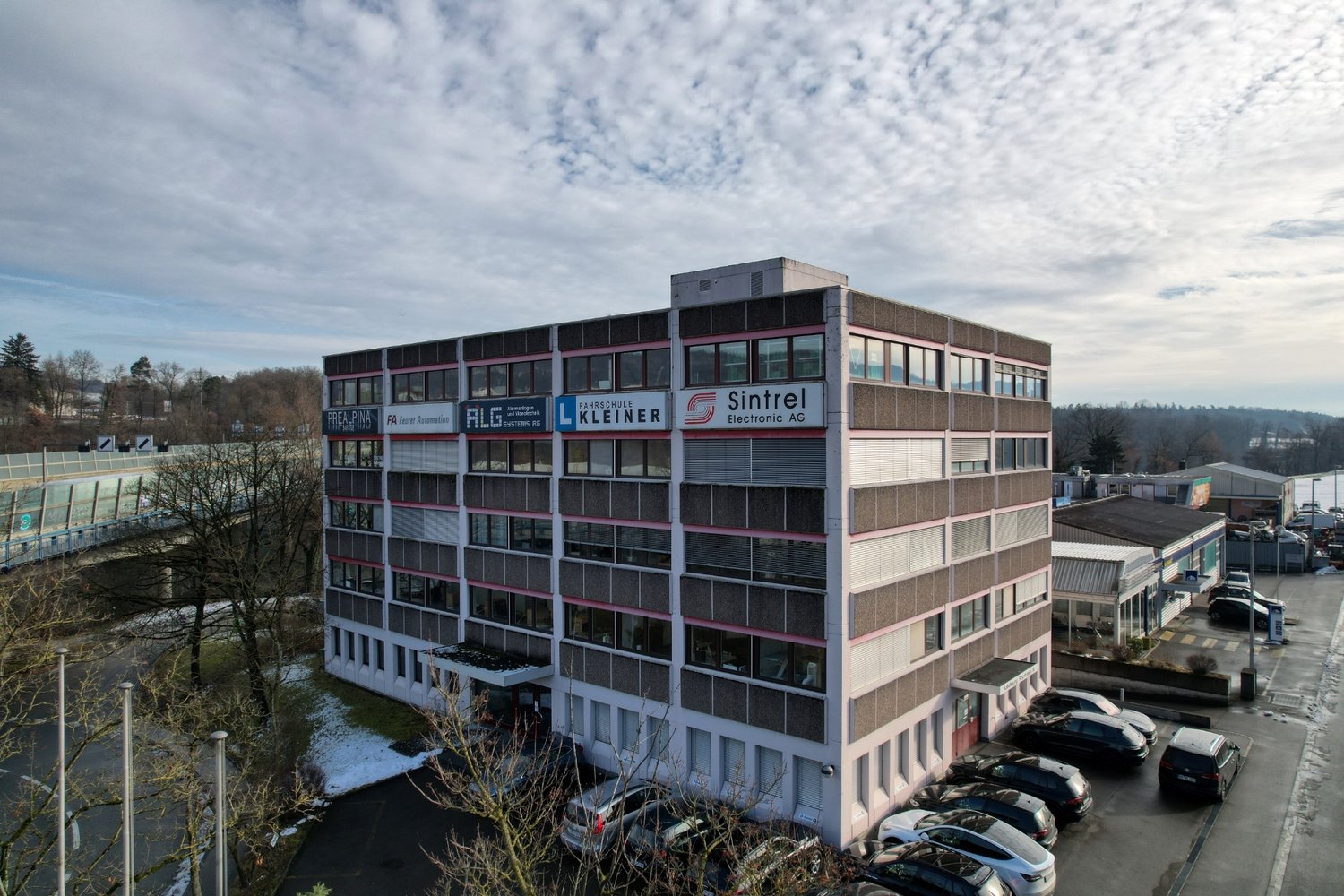 40m² commercial, photo 1 sur 2