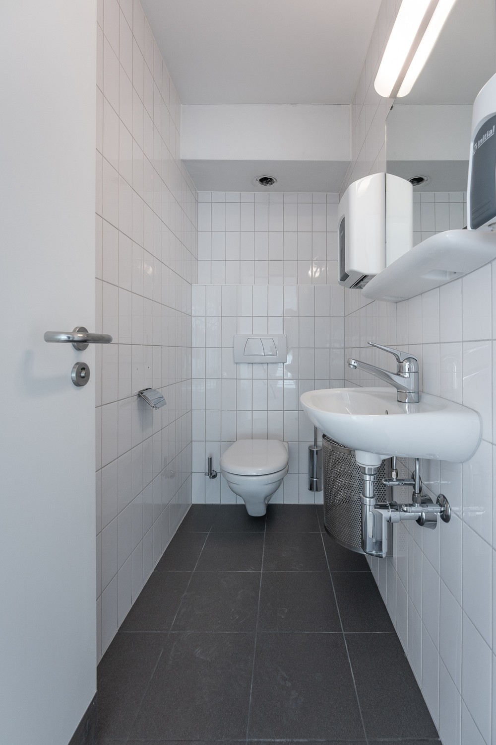 1574m² de bureaux