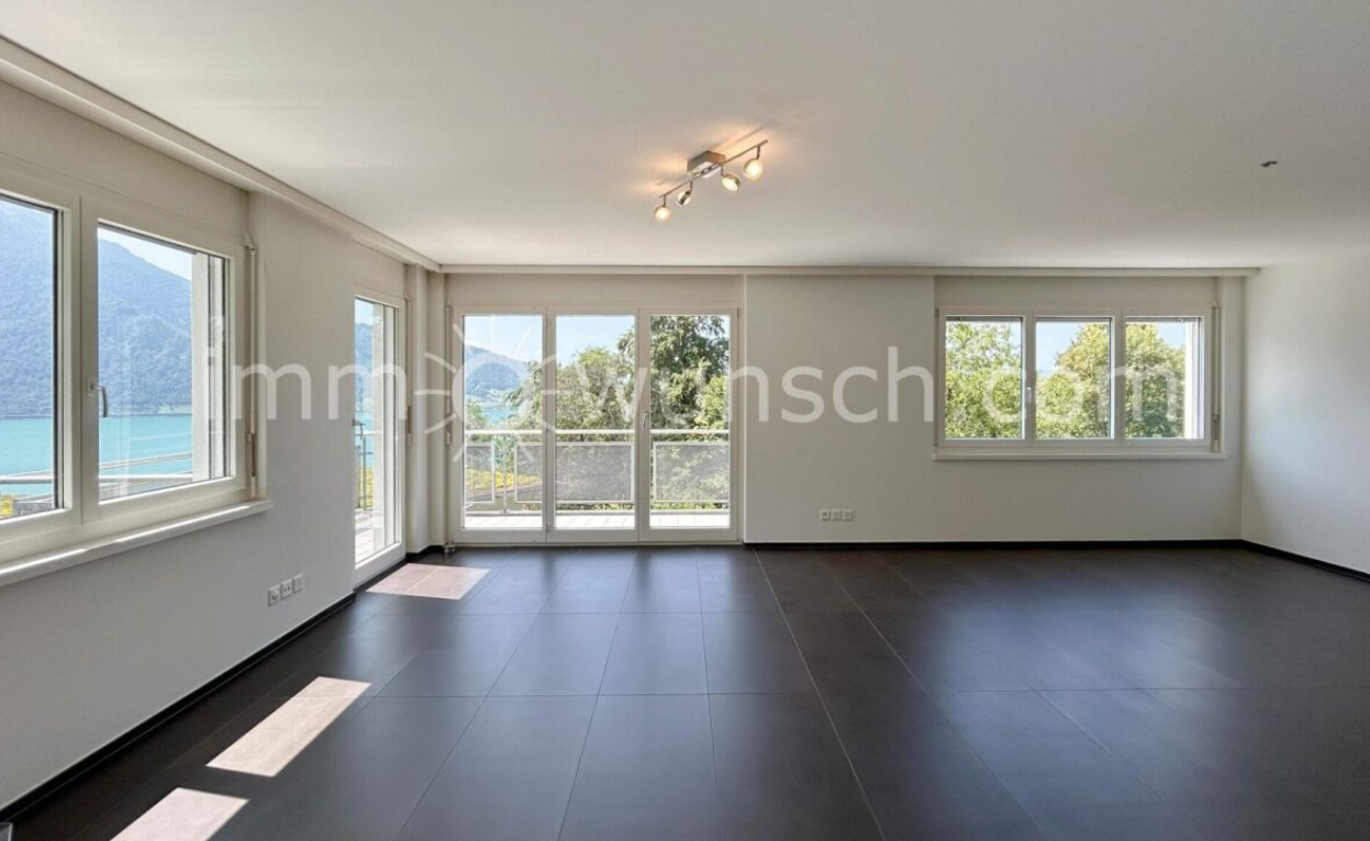 Appartement de 2 ½ pièces avec terrasse, photo 2 sur 10