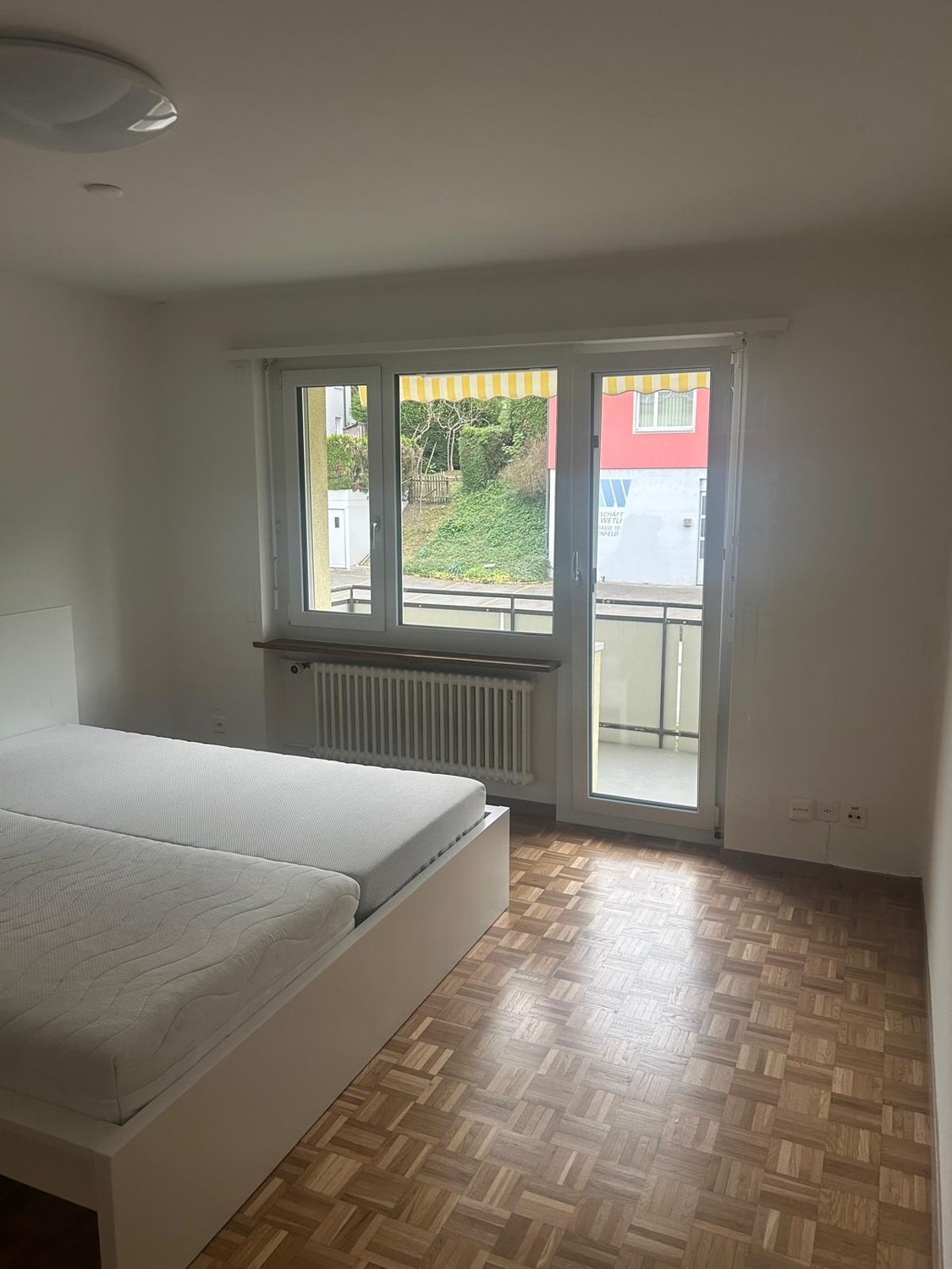 Chambre dans un appartement partagé
