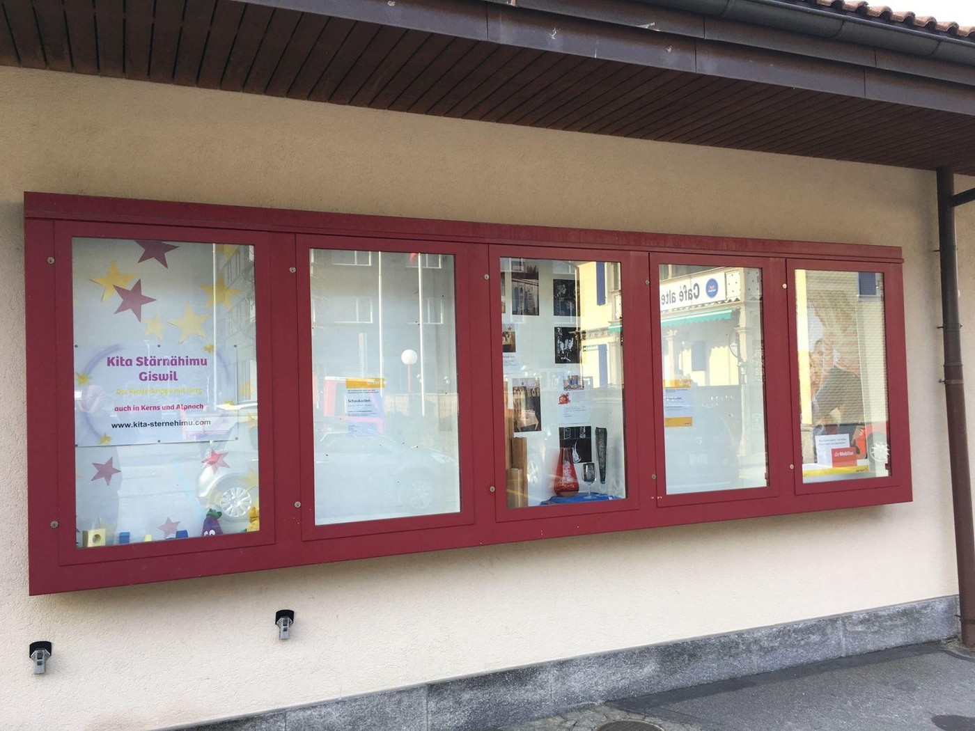 Zone publicitaire, photo 3 sur 3