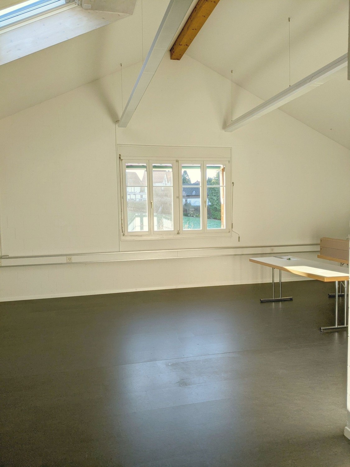 235m² bureau