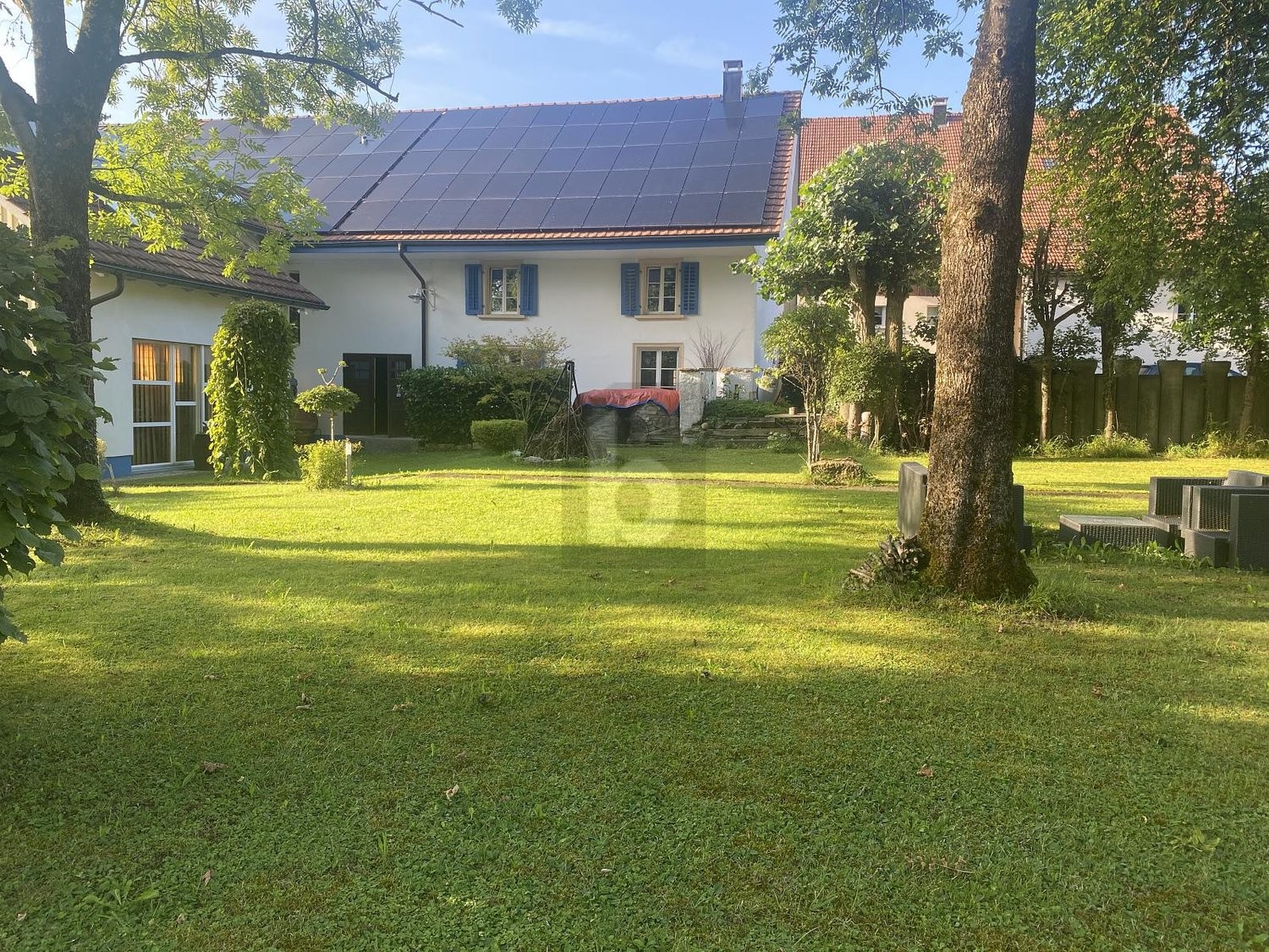 Bureau de 144m², photo 1 sur 4
