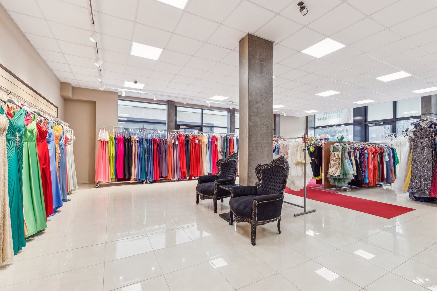 Magasin de 147m²