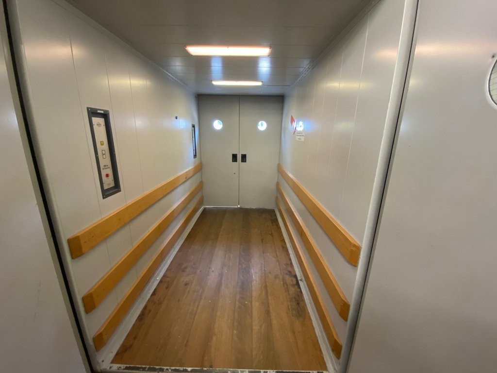 Commerce de 444m², photo 9 sur 9