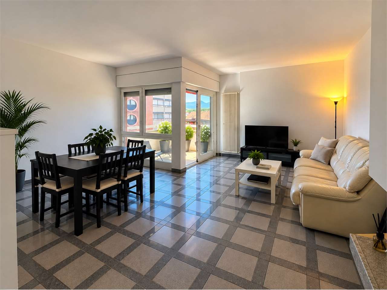 Appartement de 3 ½ pièces, photo 1 sur 7
