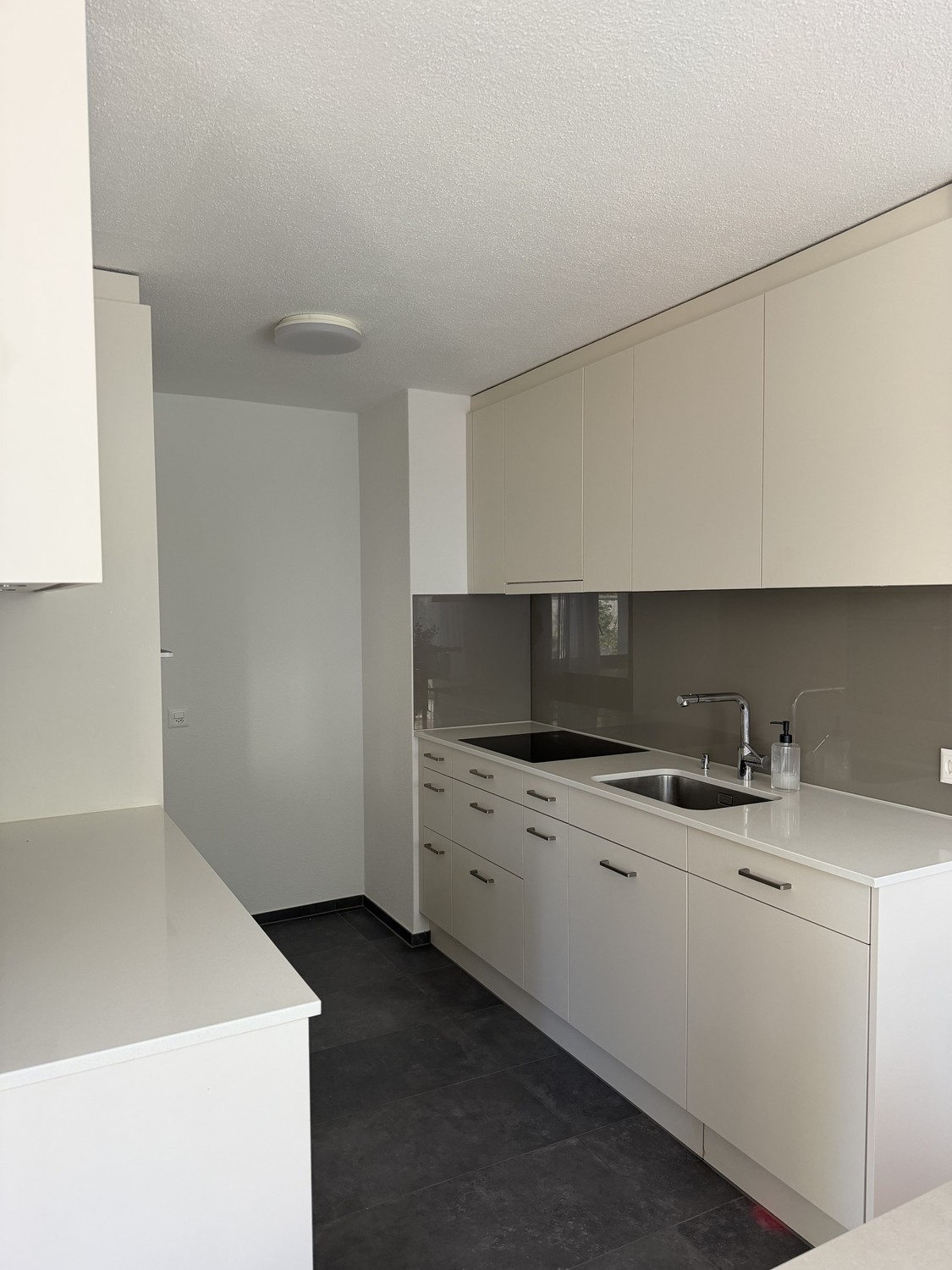Appartement de 2 ½ pièces, photo 2 sur 10
