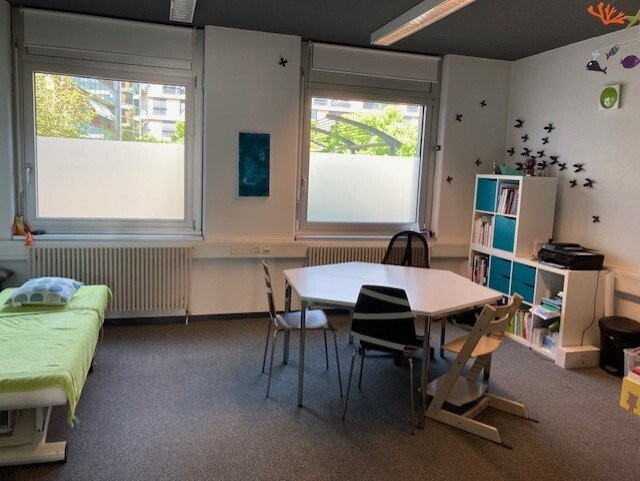 160m² commercial