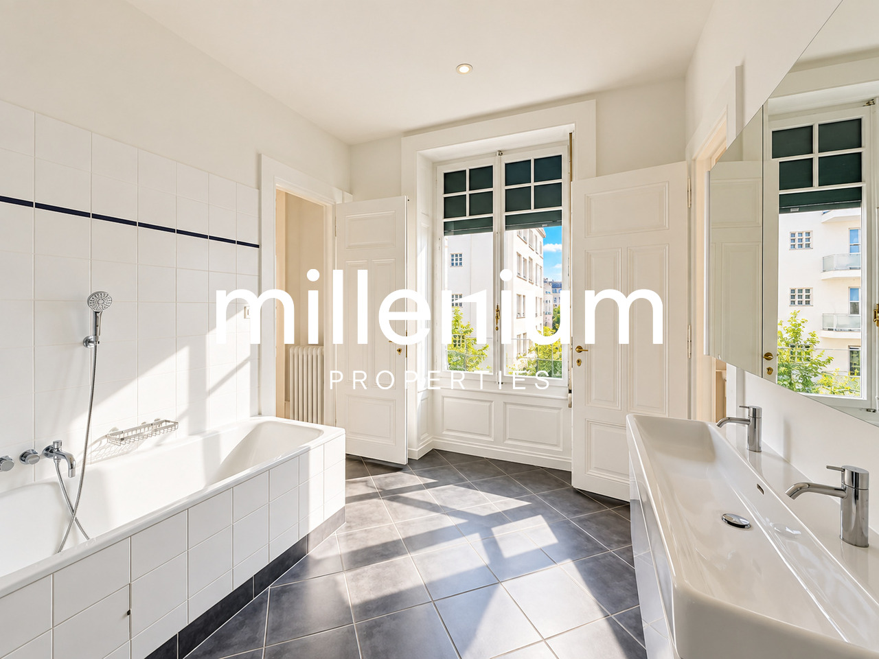 8 rooms apartment, photo 9 sur 10