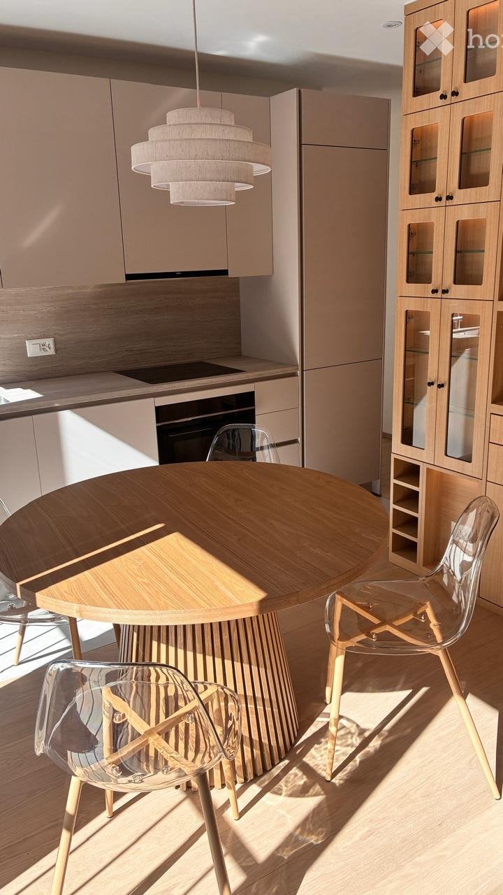 4 rooms apartment, photo 2 sur 5