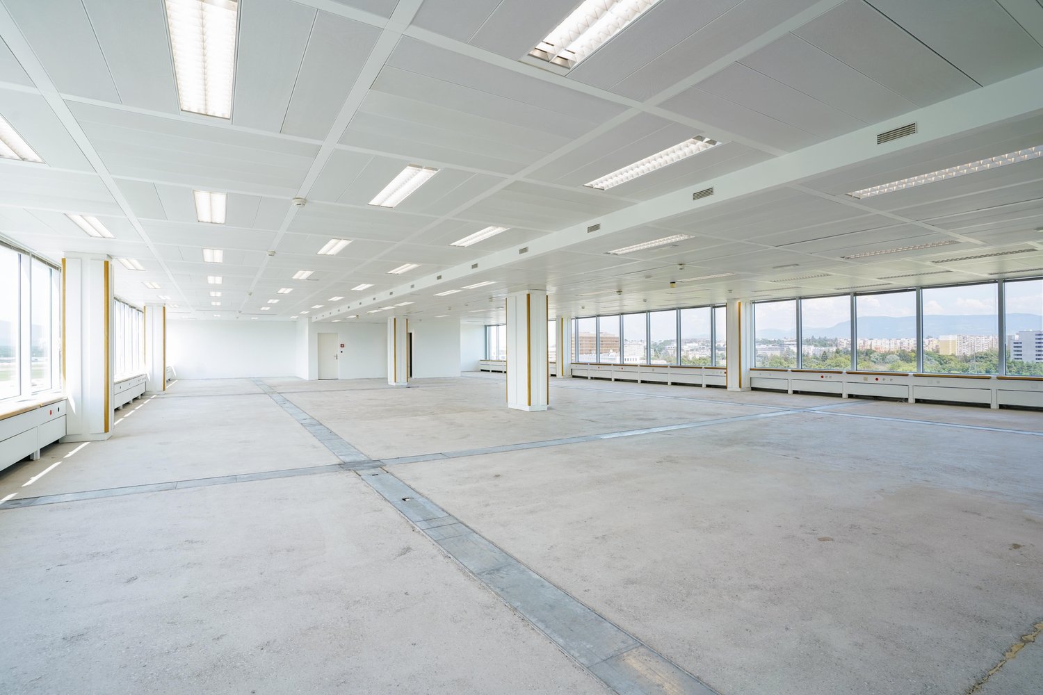 640m² office, photo 3 sur 8