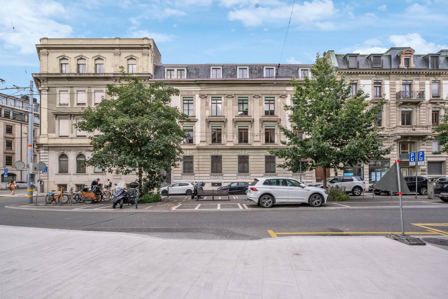 836m² office, photo 2 sur 10