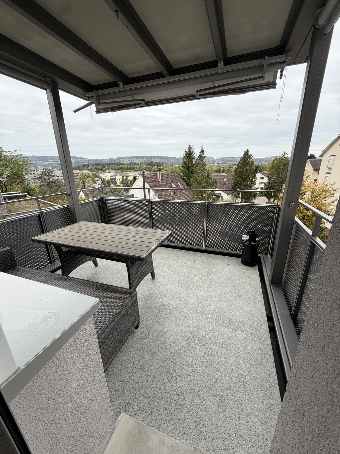 Appartement de 4 pièces, photo 1 sur 10