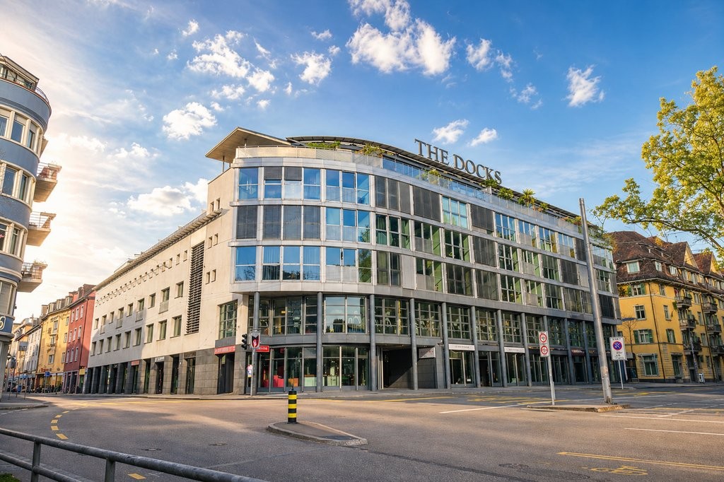 965m² commercial, photo 1 sur 10