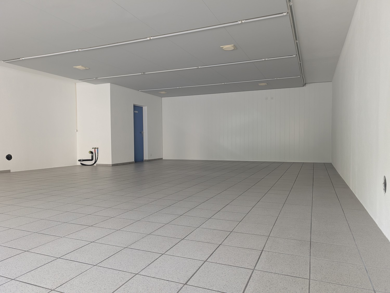 Negozio di 84m²