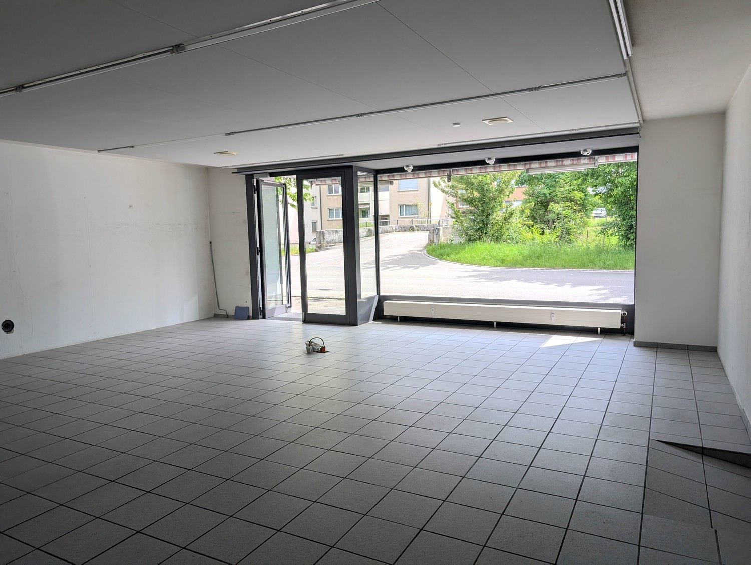Negozio di 84m²