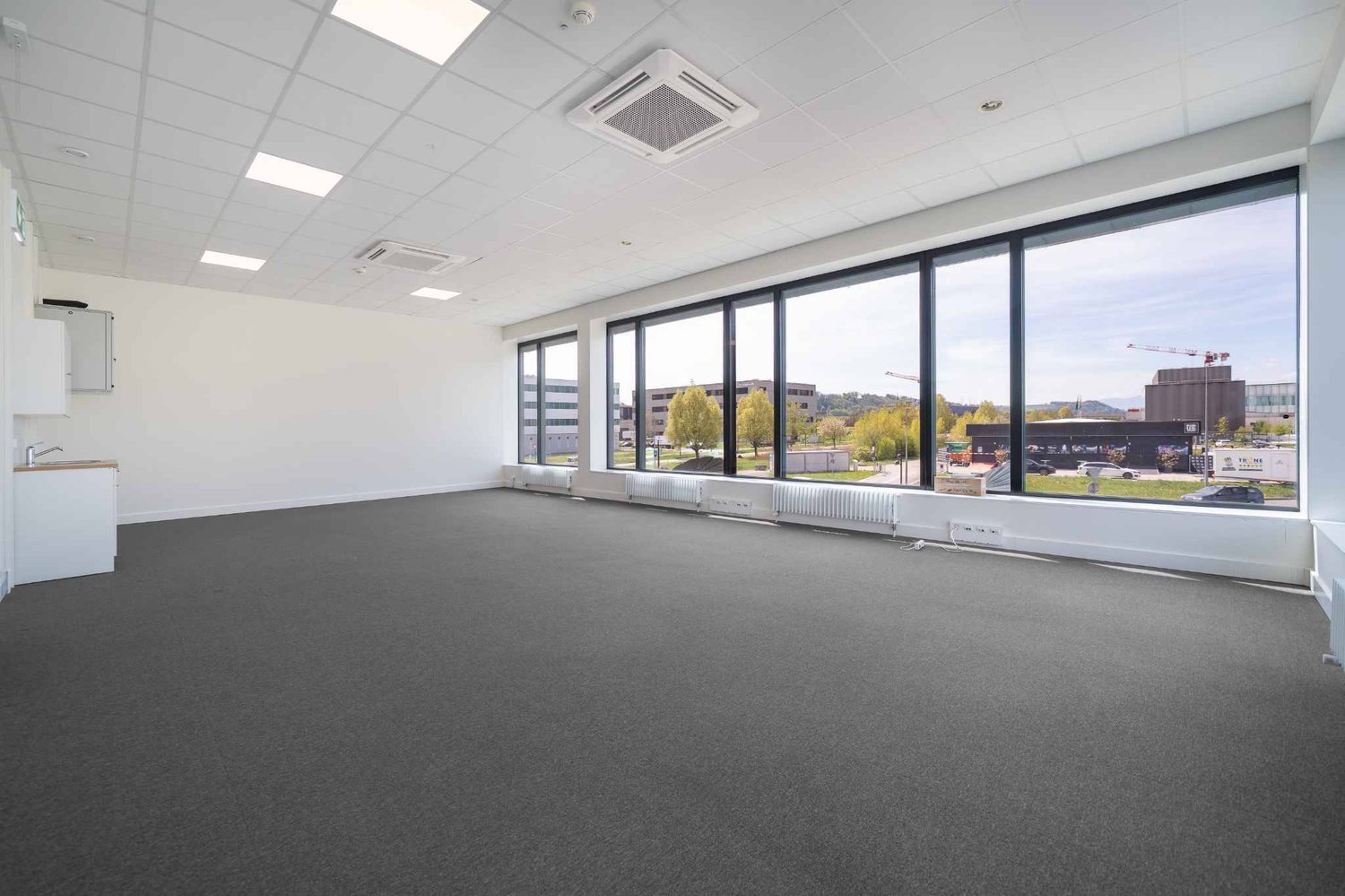 42m² office