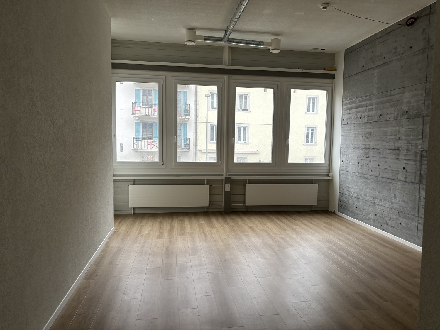 53m² office, photo 2 sur 4