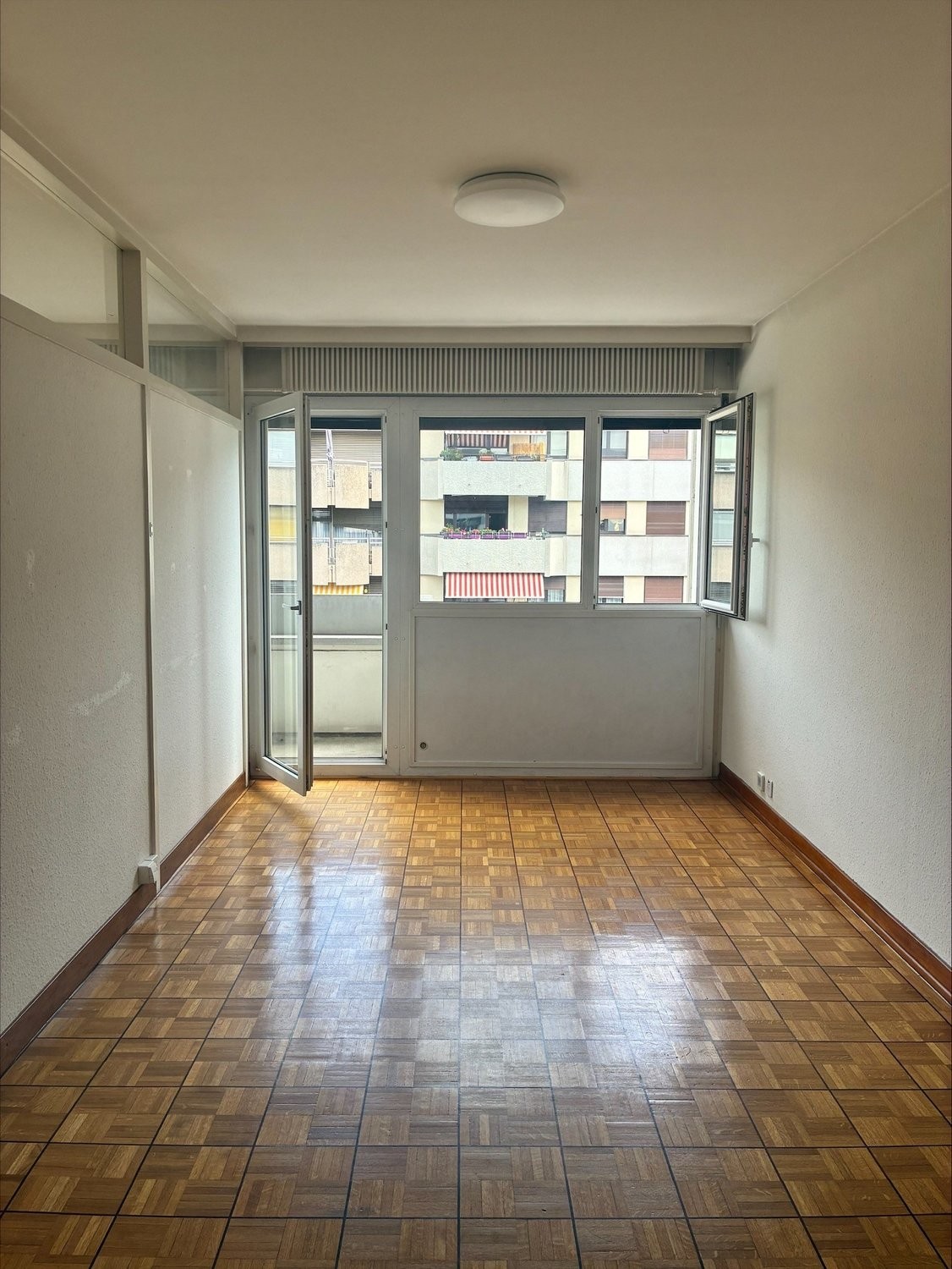 2 ½ rooms apartment, photo 1 sur 6