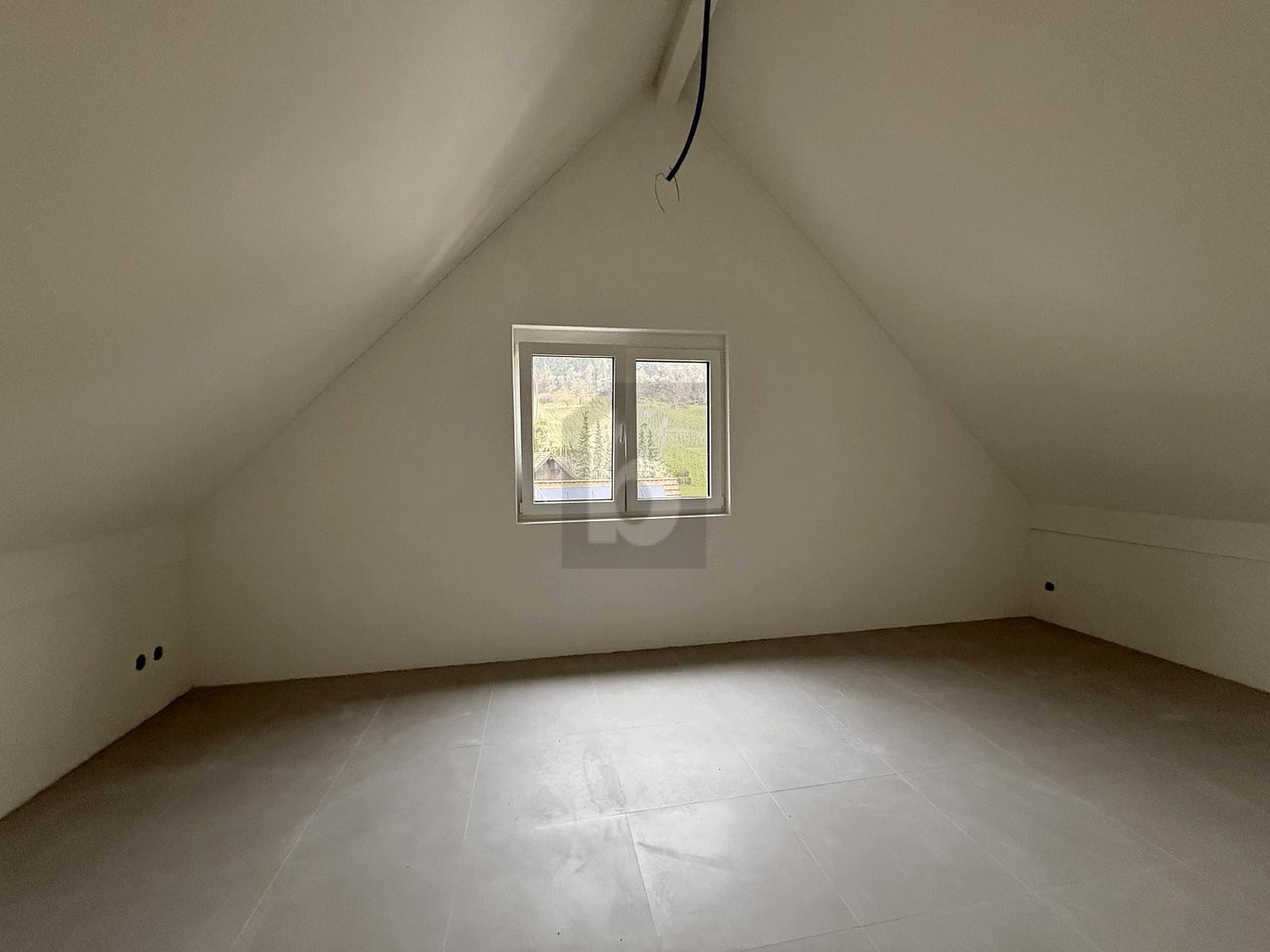 Appartement en attique de 5 ½ pièces