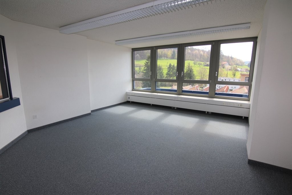 227m² bureau