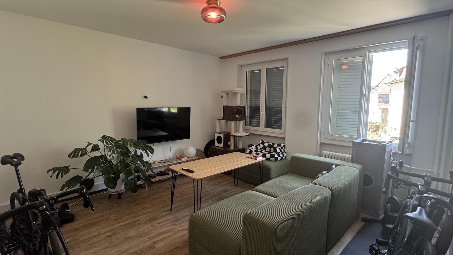 Appartement de 3 pièces, photo 1 sur 8
