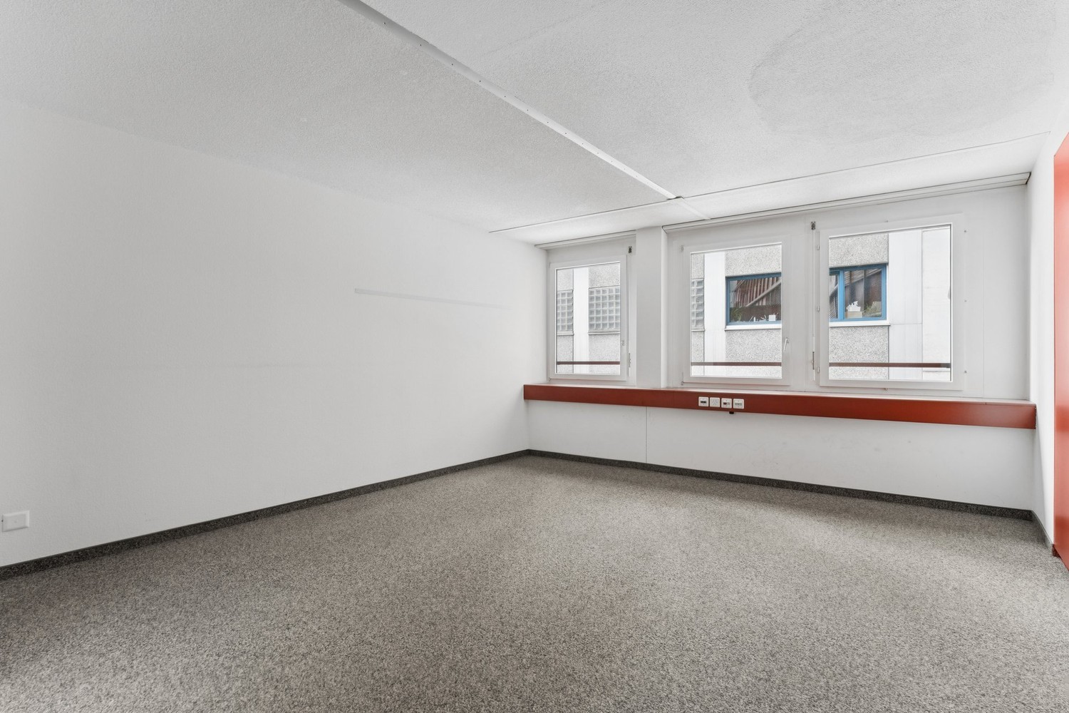 698m² de bureaux, photo 9 sur 10