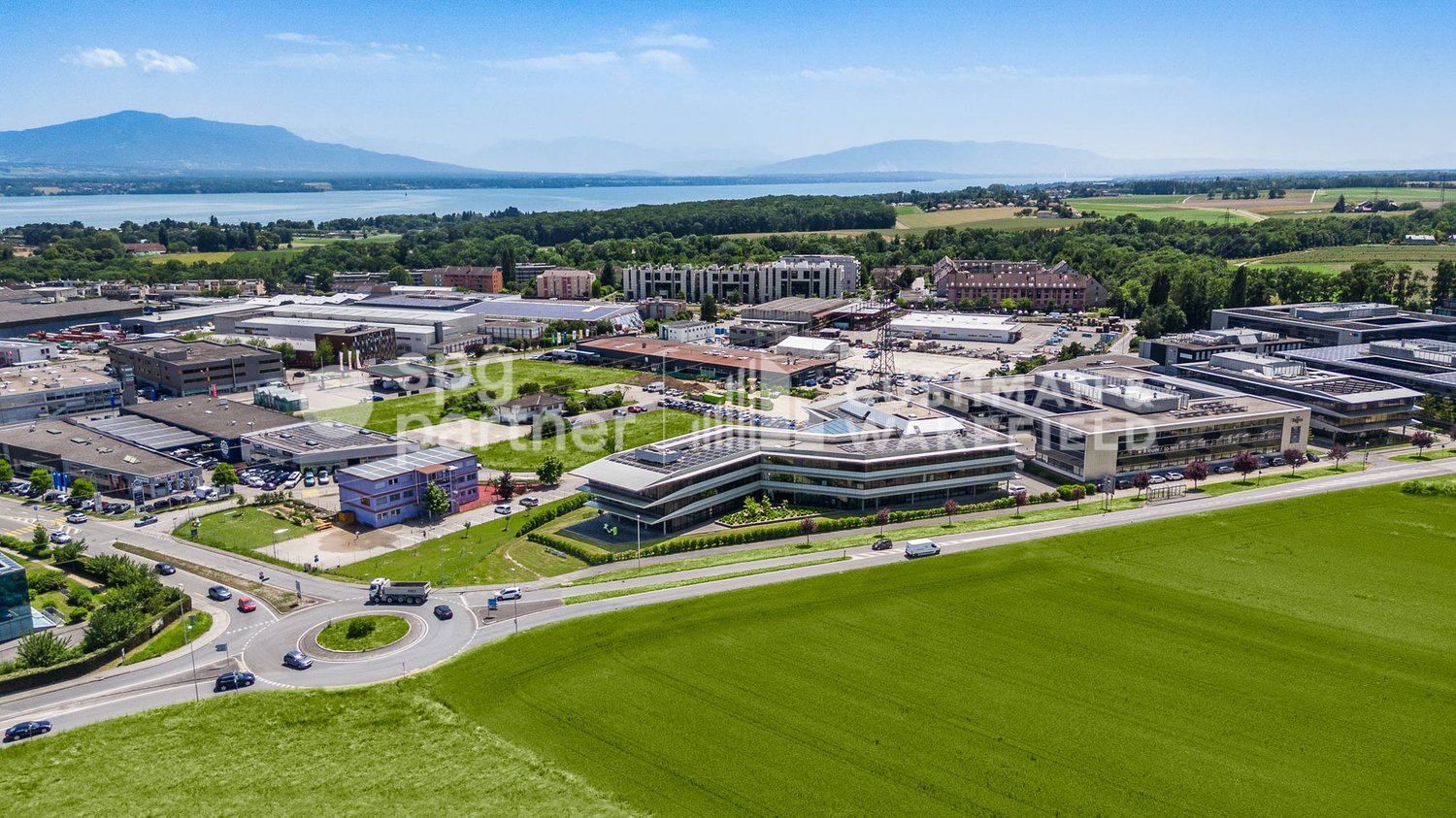 804m² office