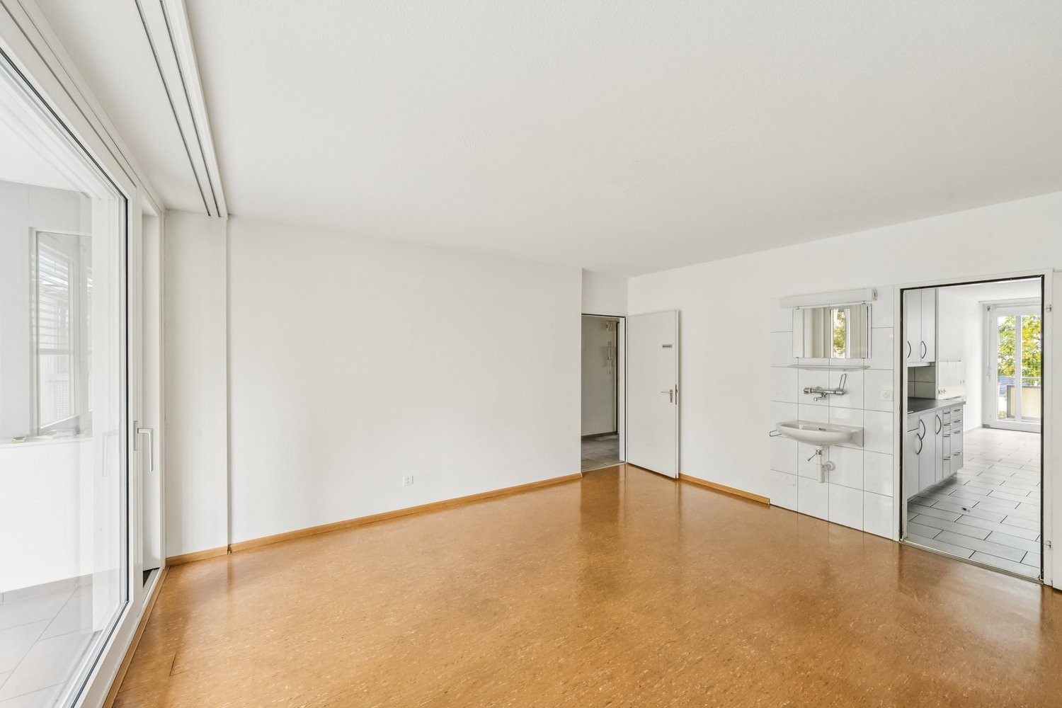 81m² commercial, photo 9 sur 10