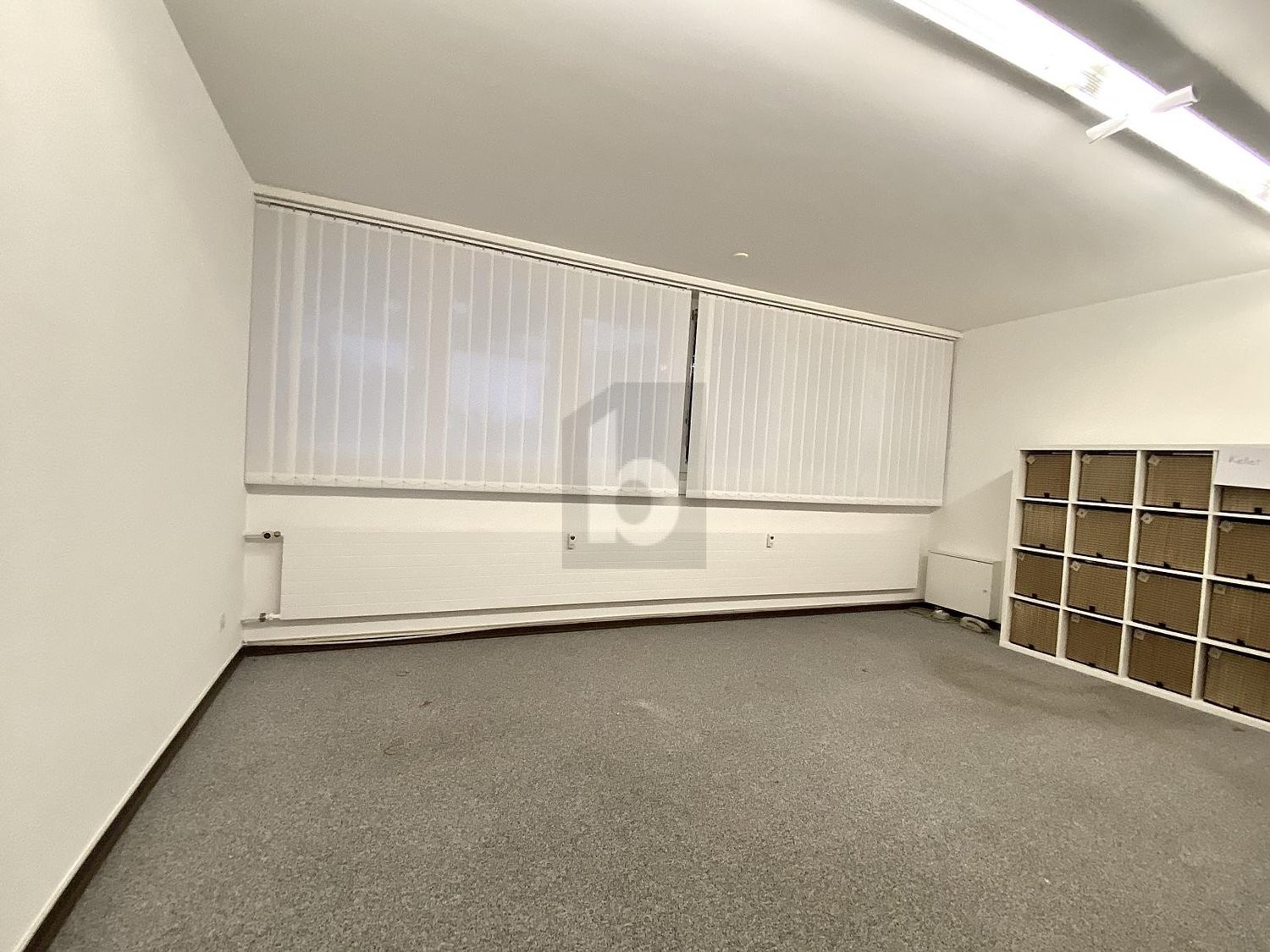 Bureau de 117m², photo 3 sur 3
