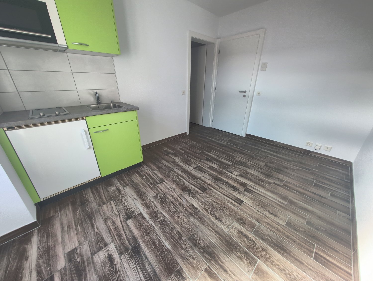 1 room studio
