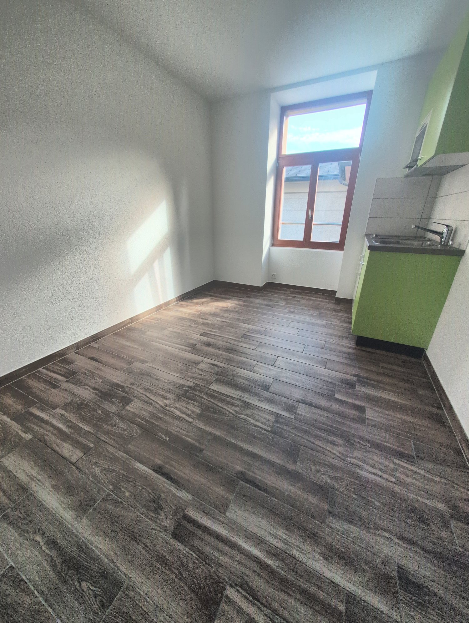 1 room studio