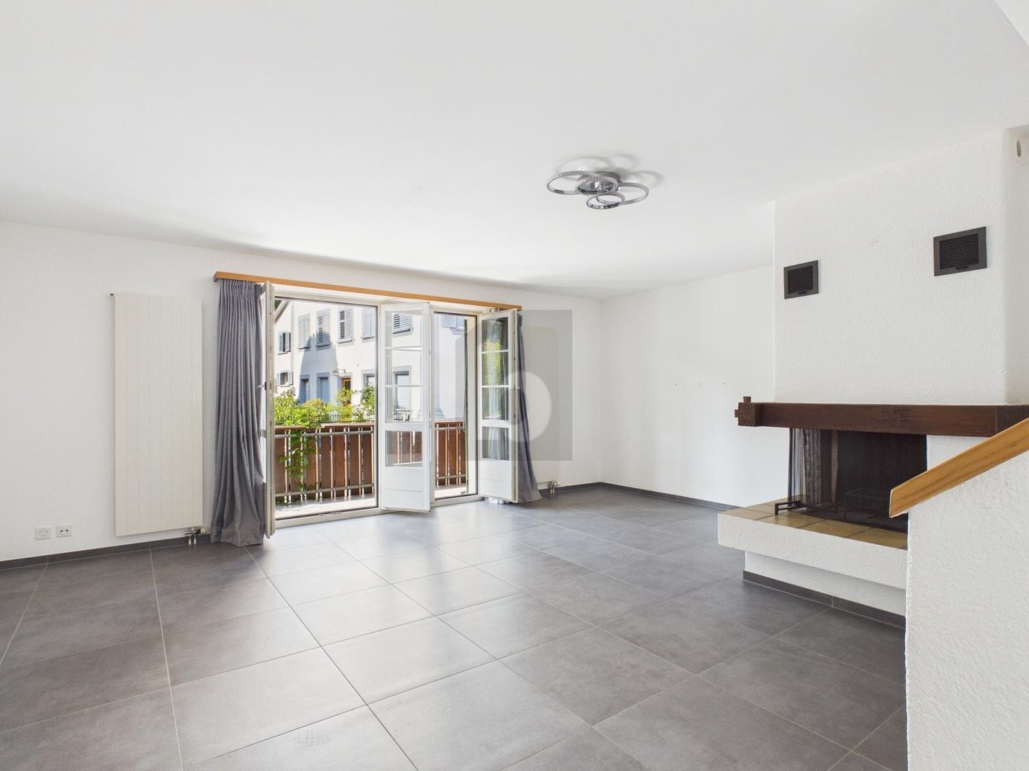 Maison jumelée de 5 ½ pièces, photo 1 sur 4