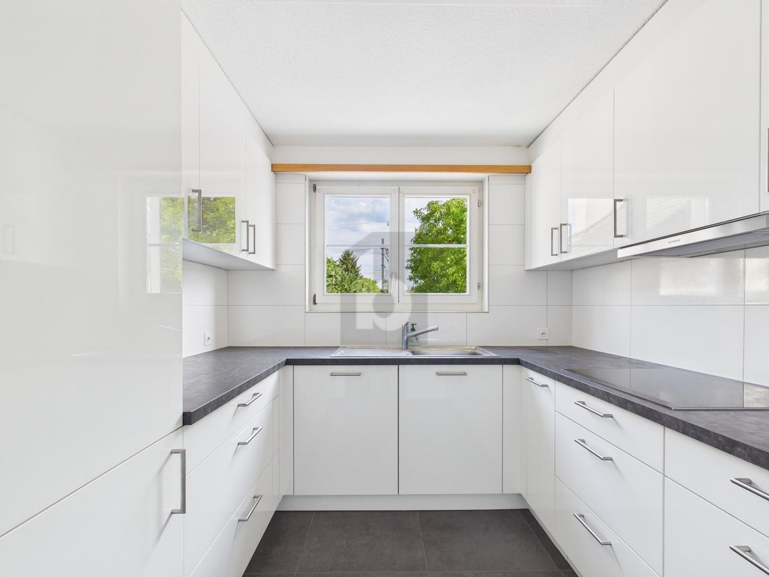 Maison jumelée de 5 ½ pièces, photo 3 sur 4