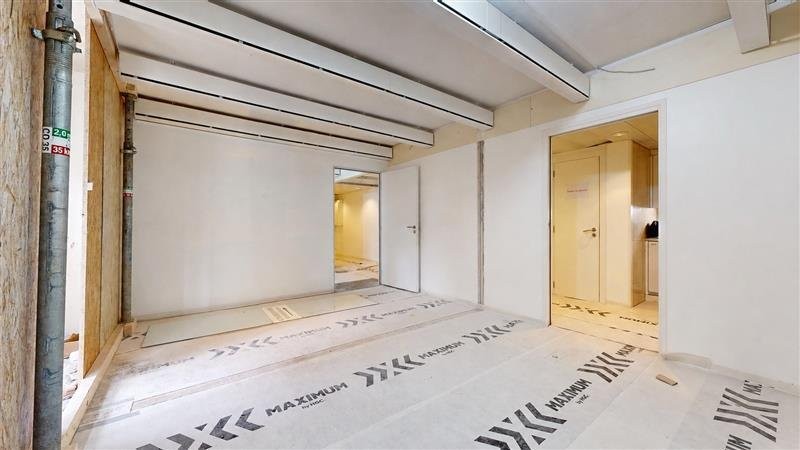 162m² office, photo 4 sur 5