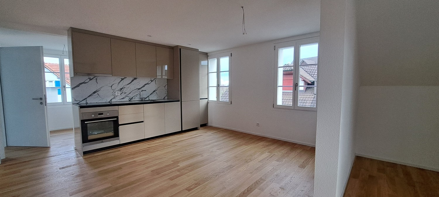 Appartement de 3 pièces

Charges forfaitaires. Pas de surprises avec des paiements complémentaires., photo 3 sur 5