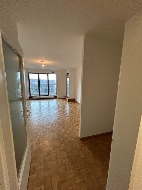 4 rooms apartment, photo 3 sur 9