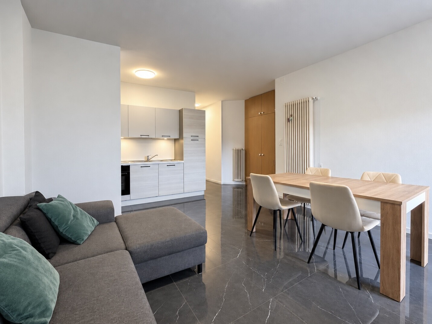 Appartement de 2 ½ pièces, photo 2 sur 10