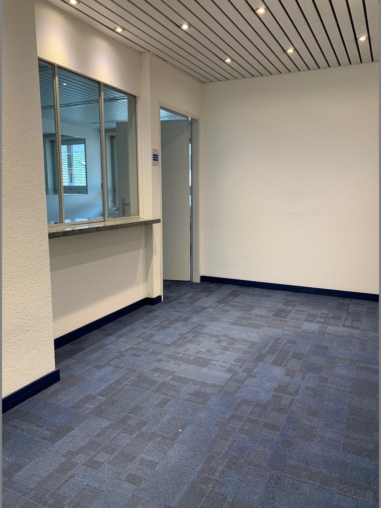 137m² bureau