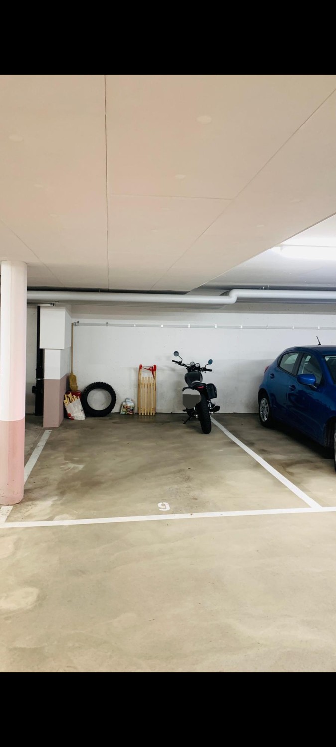 Place de parc souterrain
