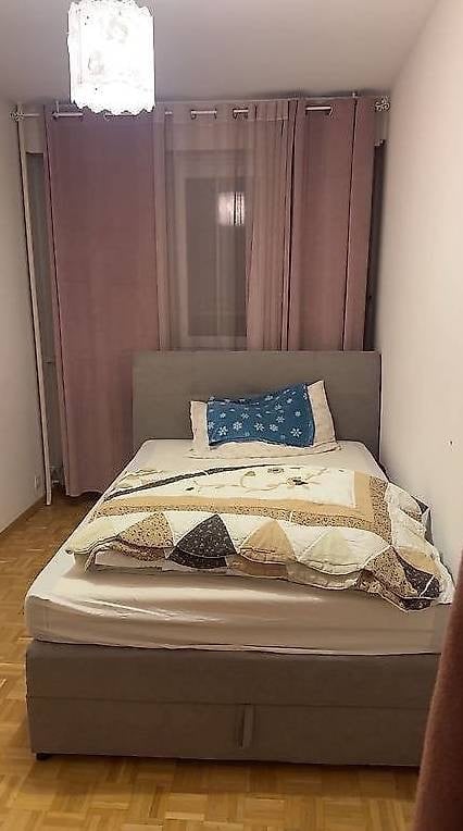 1 room single room
