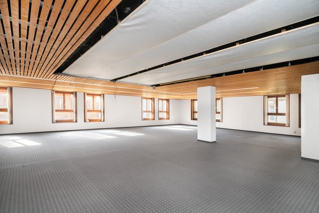 260m² bureau, photo 6 sur 10