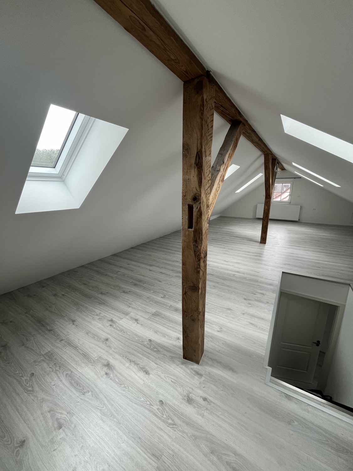 Appartement de 4 pièces, photo 1 sur 8
