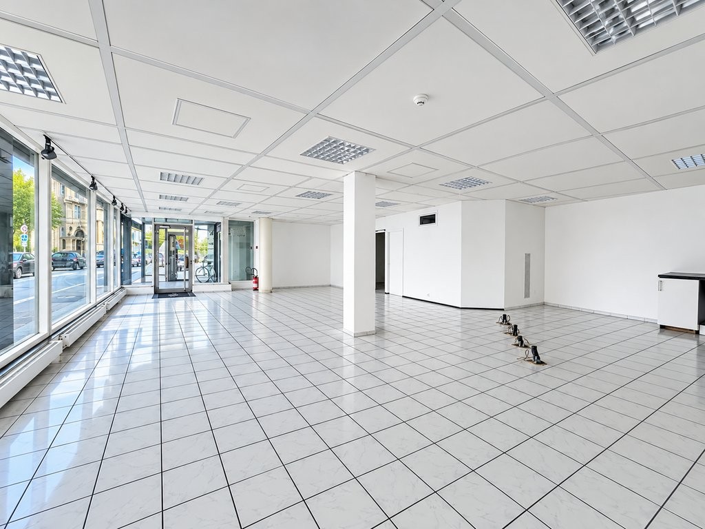 Commerce de 119m²