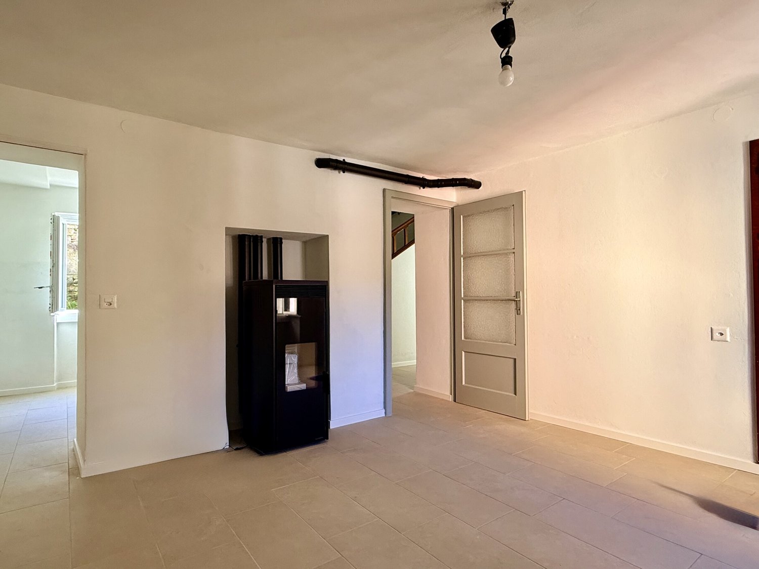 maison de rang 3 pièces, photo 1 sur 9