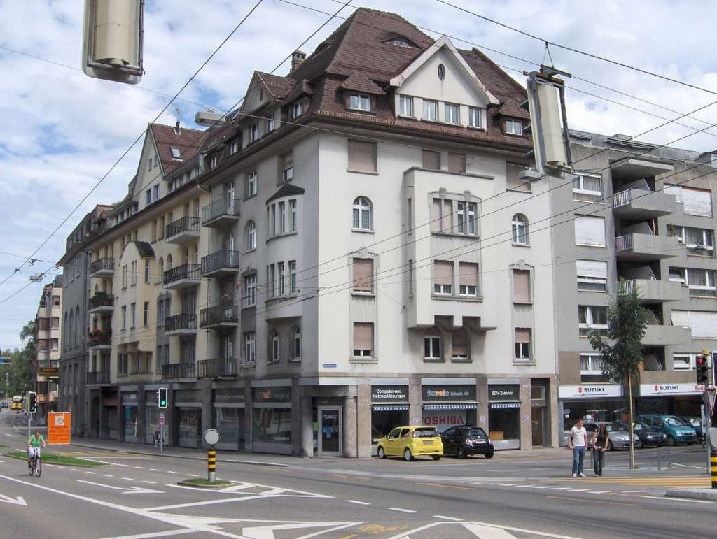 156m² bureau, photo 1 sur 6